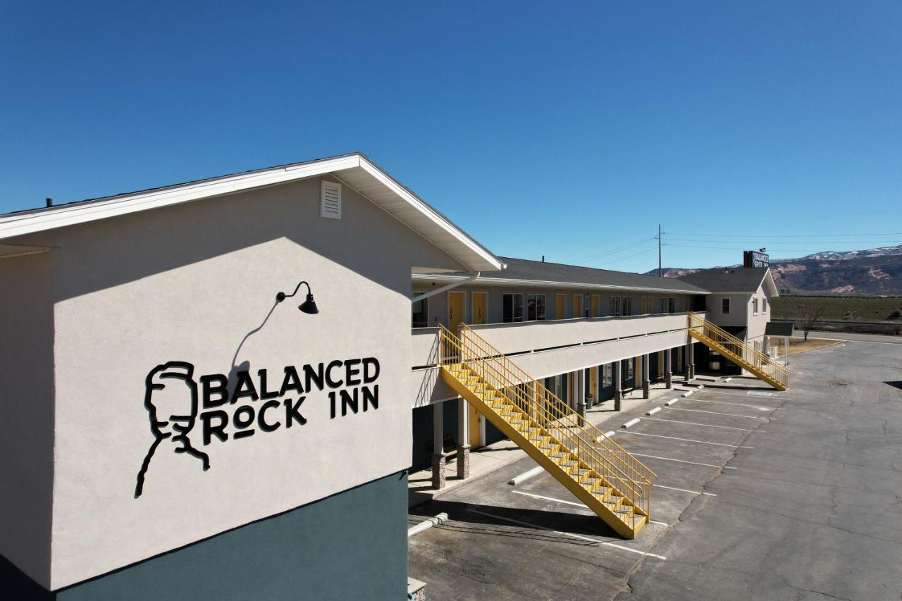 Balanced Rock Inn Фрута Екстер'єр фото